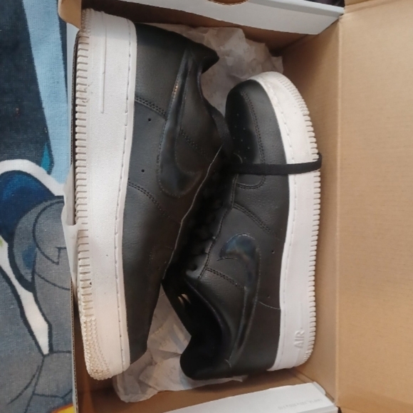 Womens AIR FORCE ONES! 8.5 - Picture 2 of 11